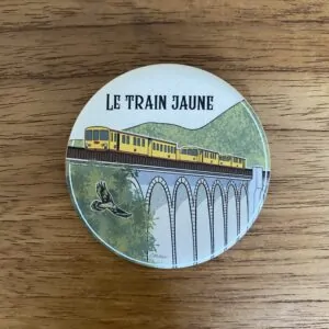 Magnet illustré Train Jaune des Pyrénées catalanes par Caroline Duboc